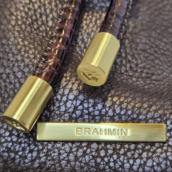 Brahmin Isabelle Brown Lafayette Leather Crossbody Bag Comes with Dust Bag. NWT - Picture 4 of 12